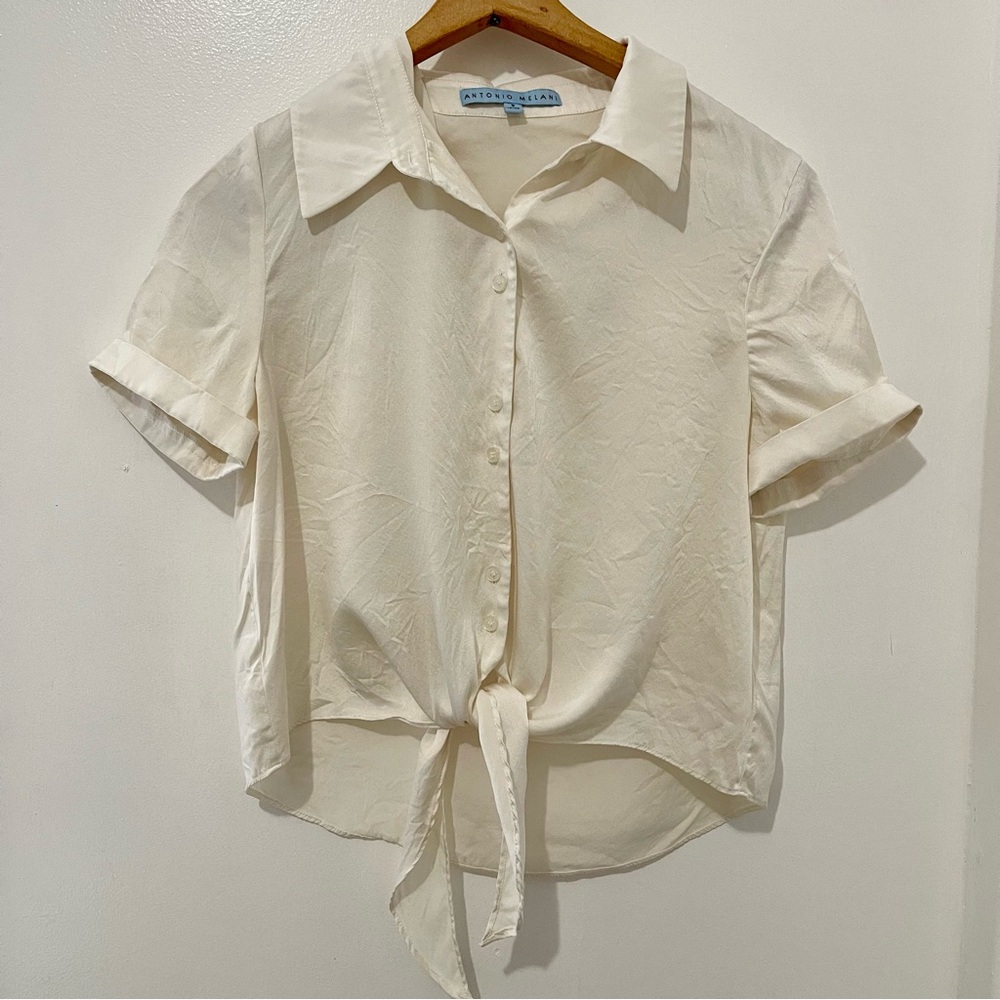 Luxury Antonio Melani Ivory Silk Button Down - Coastal Office Siren hidden flaw
